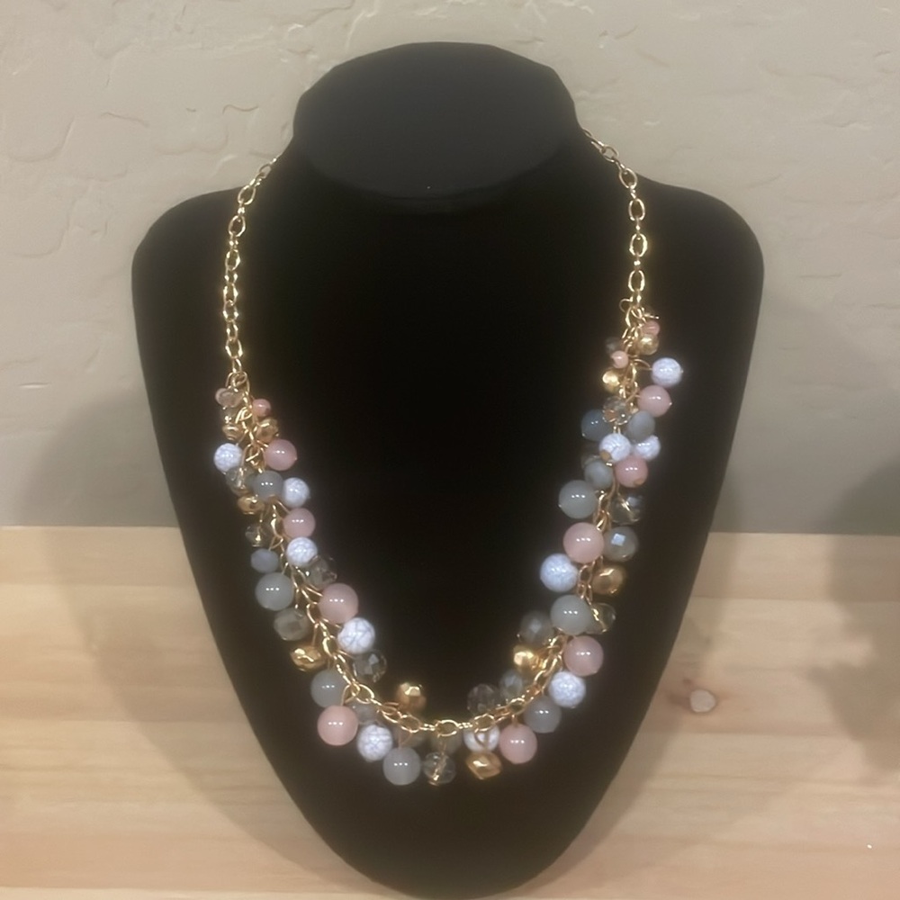 Bead necklace